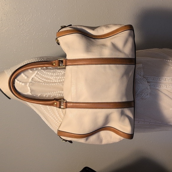 Fossil White and Tan Crossbody Satchel - EUC - Picture 4 of 9